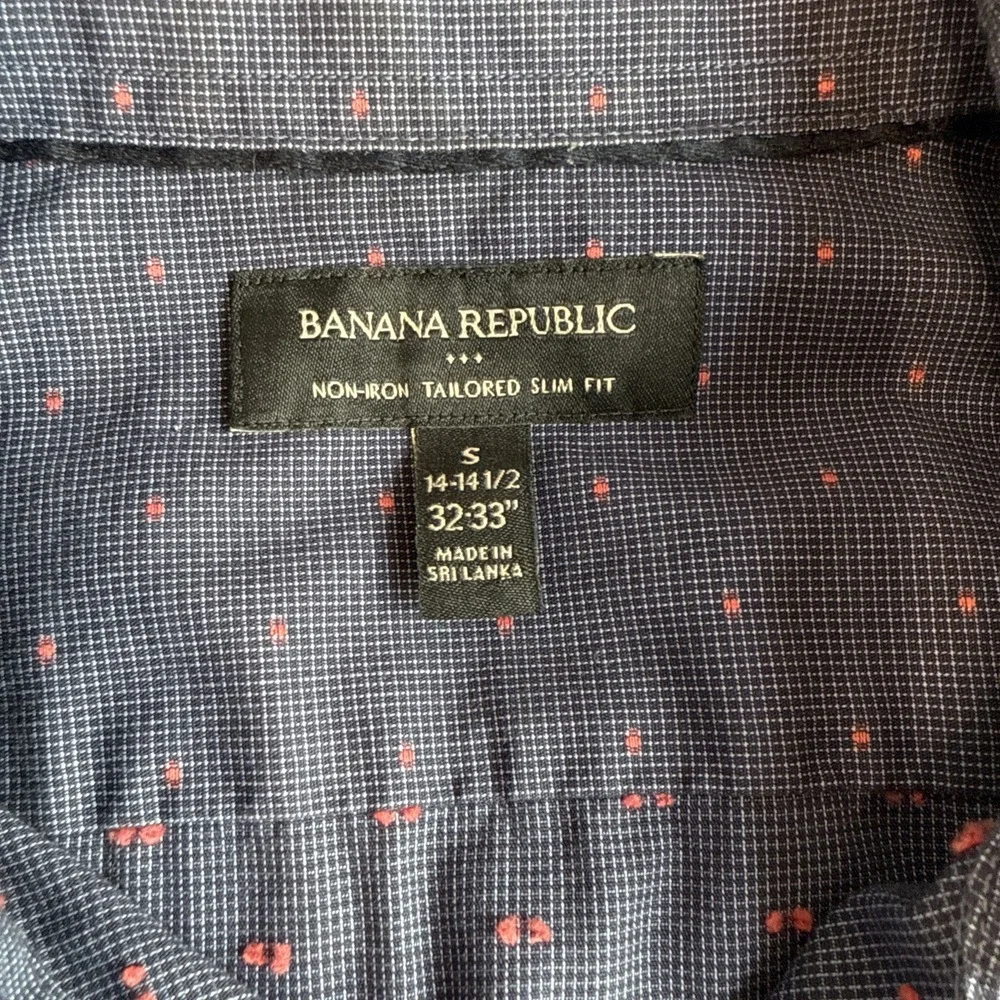 Banana Republic Navy Pink Tailored Slim Fit‎ Size Small 14x32 Long Sleeve